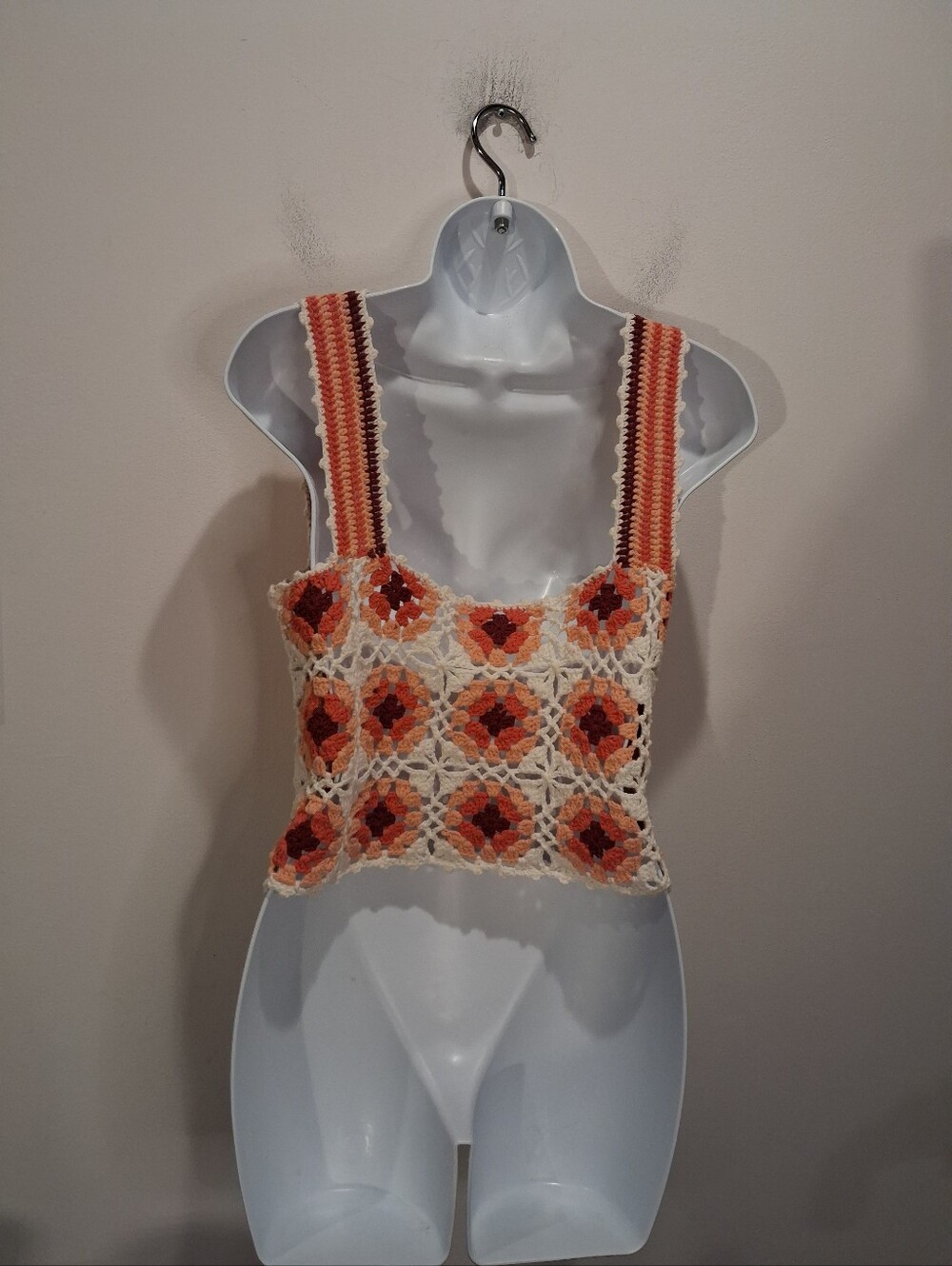 High Spirits Size M Boho Granny square Crotchet Tank Crop Top - Picture 3 of 4